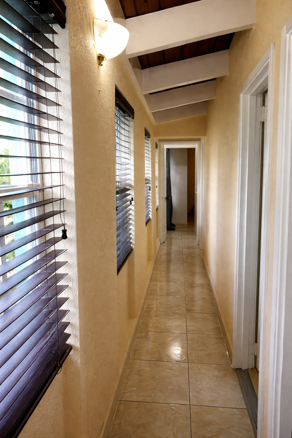 Sapodilla House – Crosbies