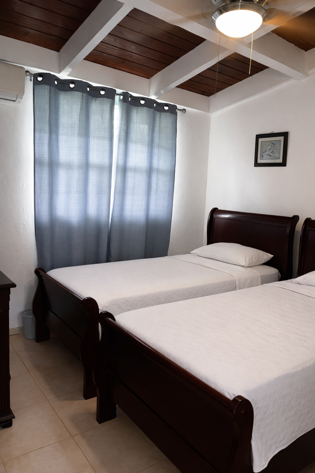 Sapodilla House – Crosbies