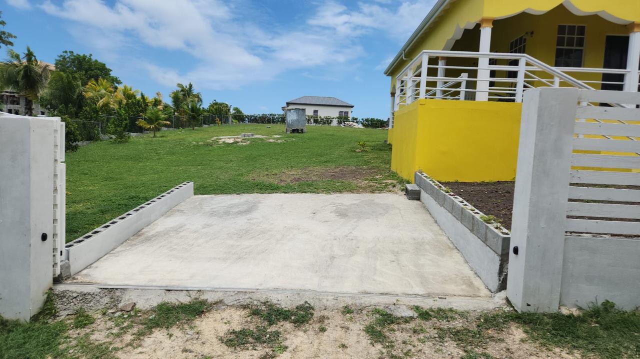 WhatsApp Image 2026-01-19 at 4.13.22 PM (4) Paradise View Home