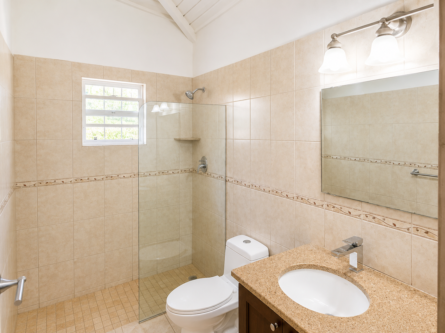 4 Bed | 3 Bath Home  – Crosbies