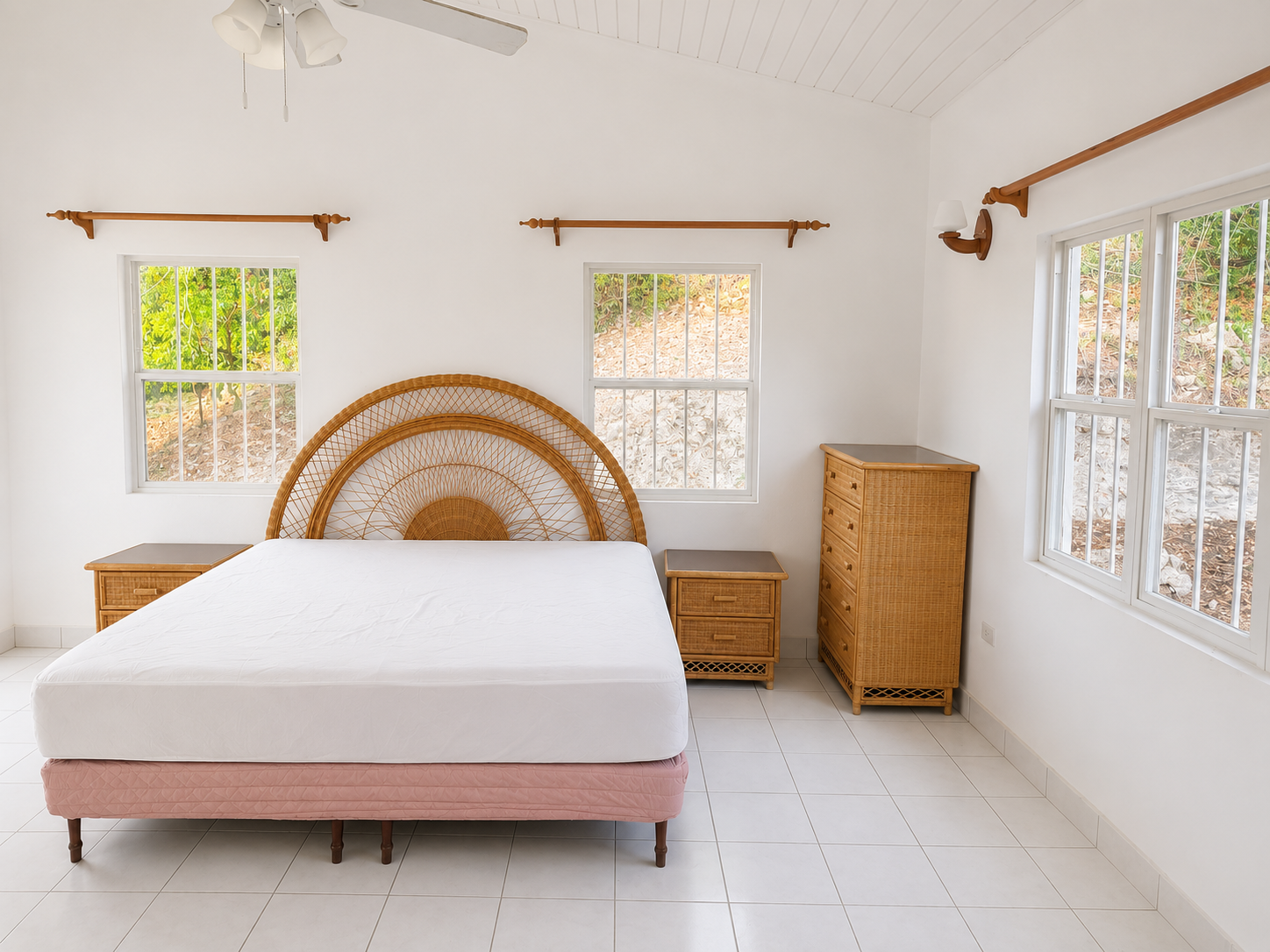 4 Bed | 3 Bath Home  – Crosbies